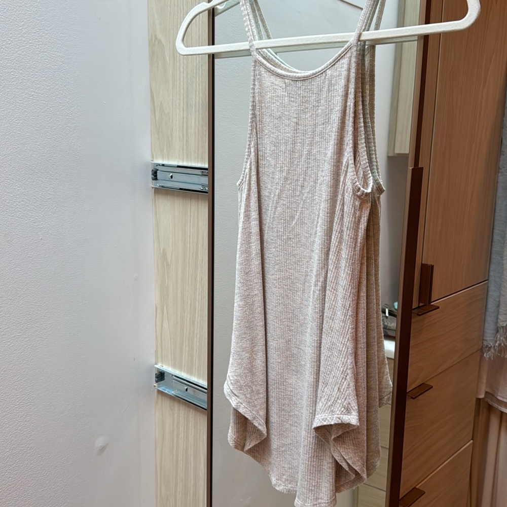 Beige Swing Style Tank - Picture 3 of 3